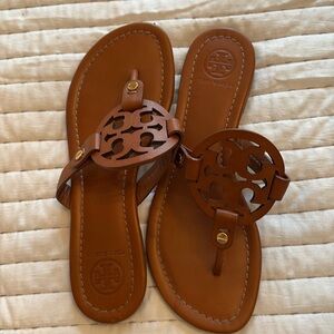 Tory Burch brown sandals- never worn- no tags/ 6.5